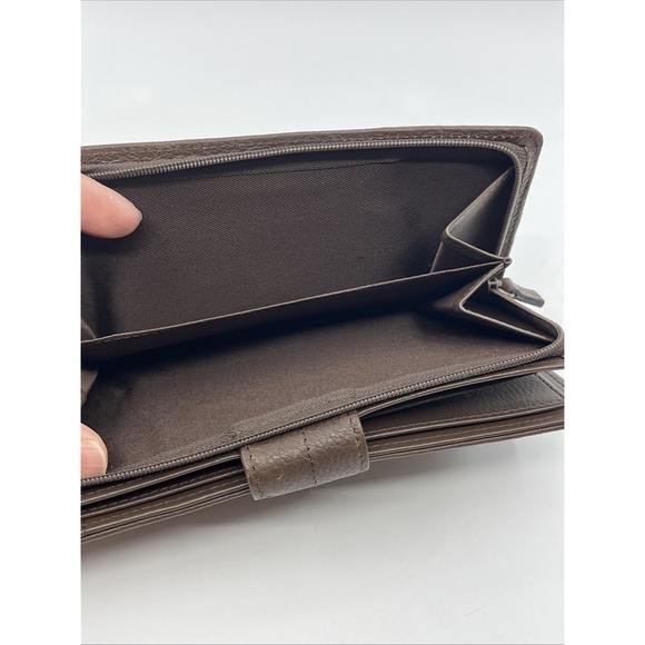 Guang Tong Brown Leather Bifold Wallet with Change Pocket Slots Never Been Used‎ - Picture 2 of 9